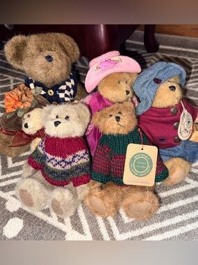 Boyd’s Bears Lot of 6